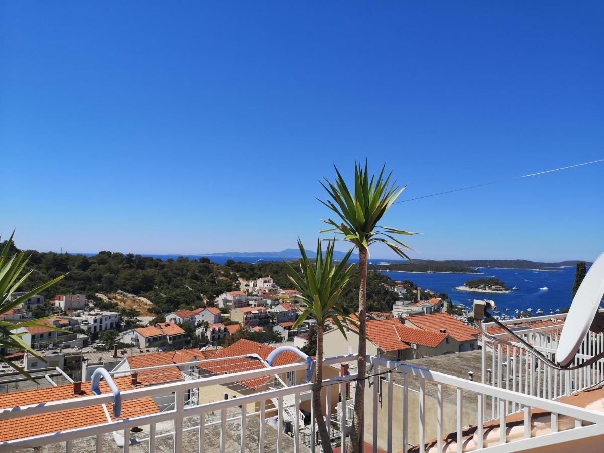 Apartments & Rooms Anita Χβαρ Εξωτερικό φωτογραφία